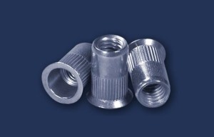 M6 nitonakrętka aluminiowa duży stożek 1,5-4,5